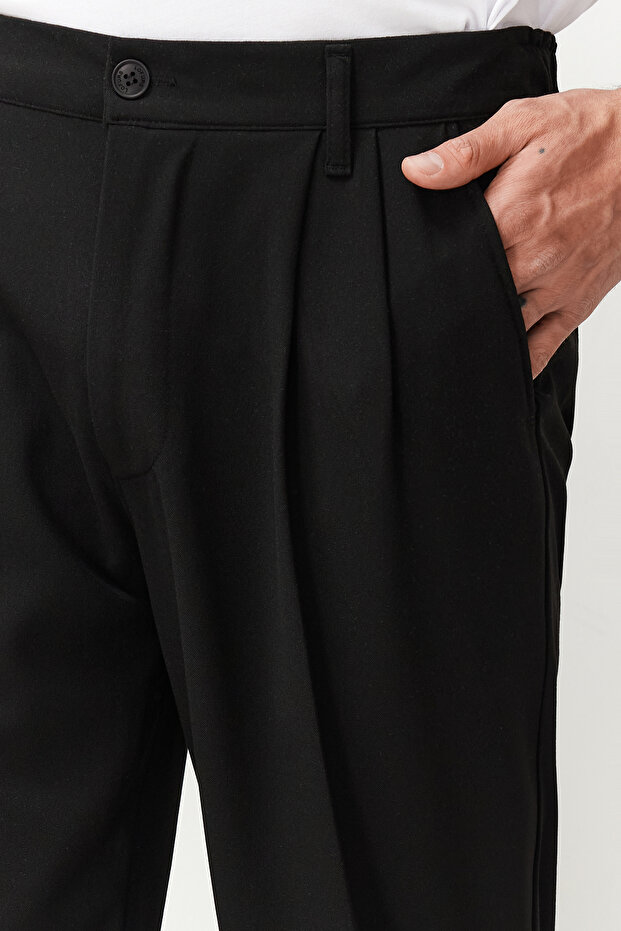 Siyah Pileli Klasik Baggy Fit Kumaş Pantolon TMNSS24PL00024 - 7