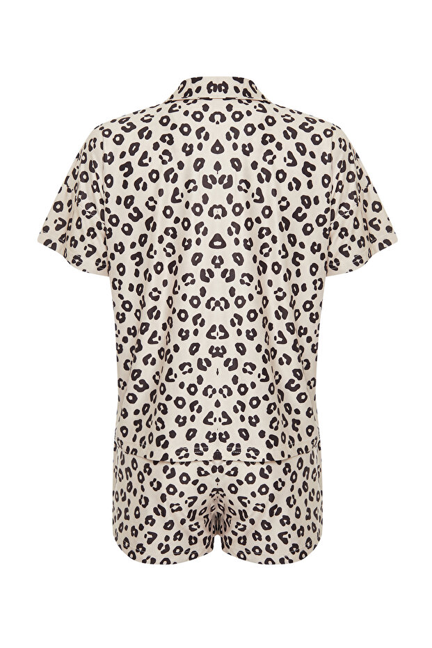 Bej-Çok Renkli Leopar Desenli Şortlu Örme Pijama Takımı THMSS24PT00285 - 8