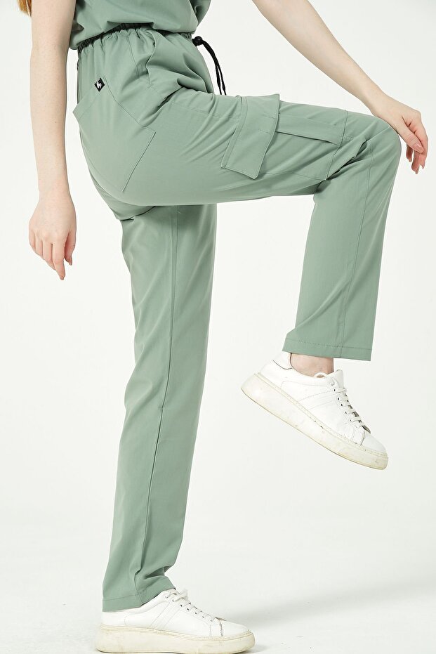 Green Lycra Cargo Pocket Doctor Nurse Uniform Single Bottom Unisex