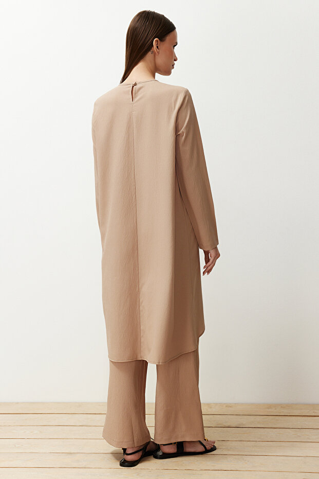 Zestaw góry i dołu z asymetryczną tuniką w kolorze beżowym TCTSS24US00074 - 6