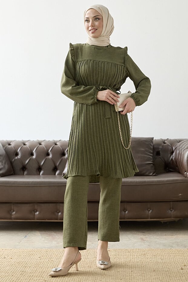 Front Pleated Ruffle Detail Set - Khaki
