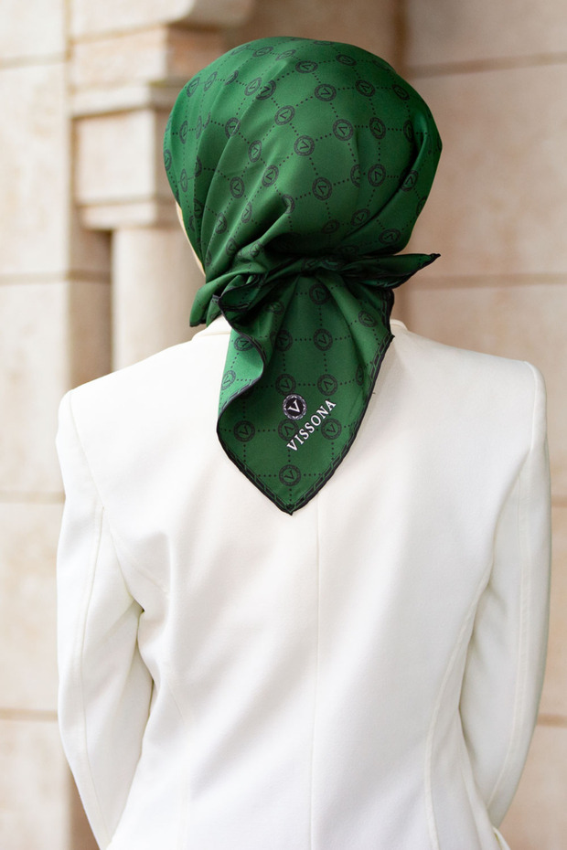 وشاح حريري Twill / أخضر زمردي
