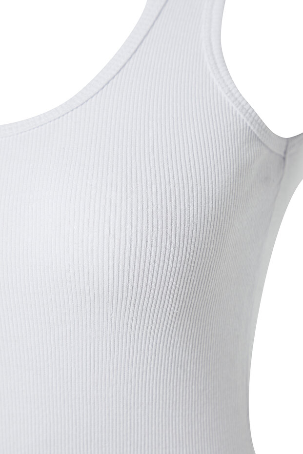 Siyah-Beyaz 2'li Paket Fitted/Vücuda Oturan Havuz Yaka Fitilli Esnek Örme Atlet TWOSS24AL00050 - 16
