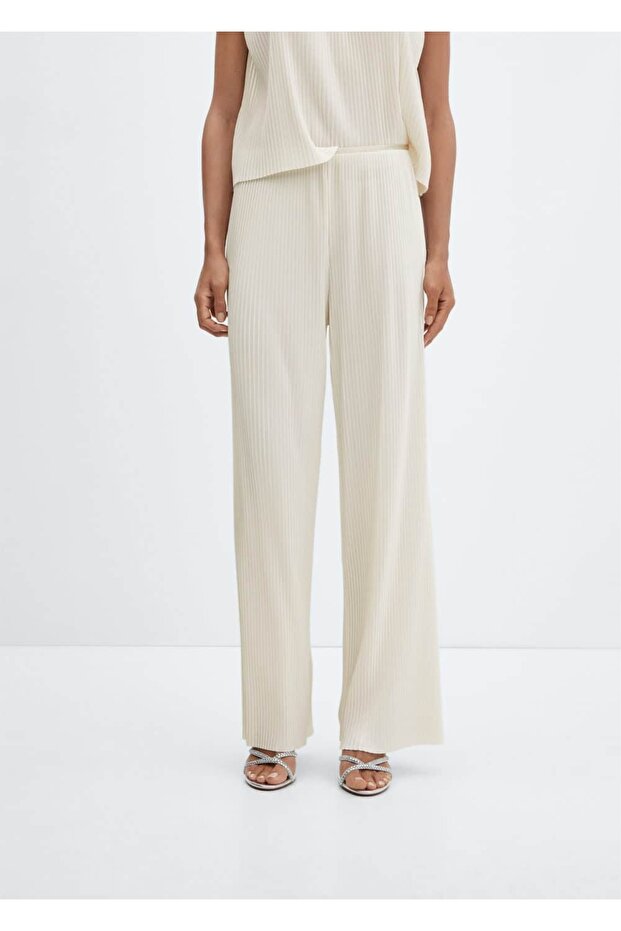 Pantaloni largi plisați - 1