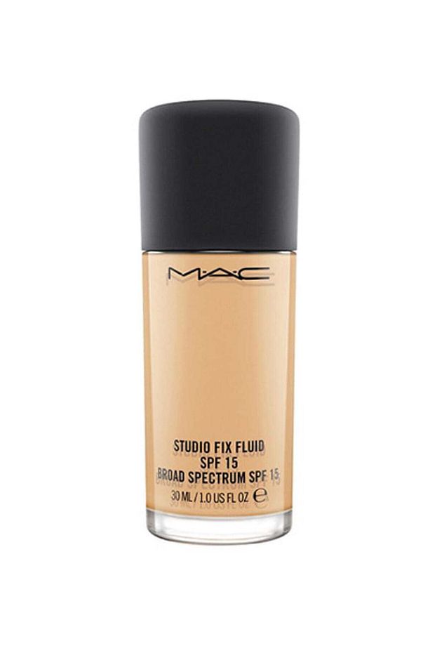 Fondöten - Studio Fix Fluid Spf 15 NC13 30 ml 773602531806 - 1