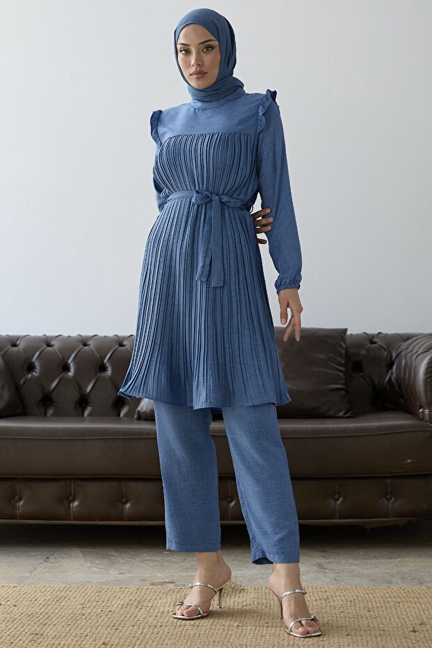 Pleated Front Ruffle Detail Set - Indigo