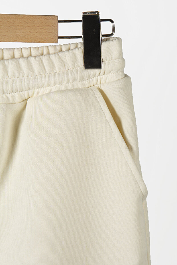 Erkek Ekru Basic Regular Fit Şort & Bermuda - 3