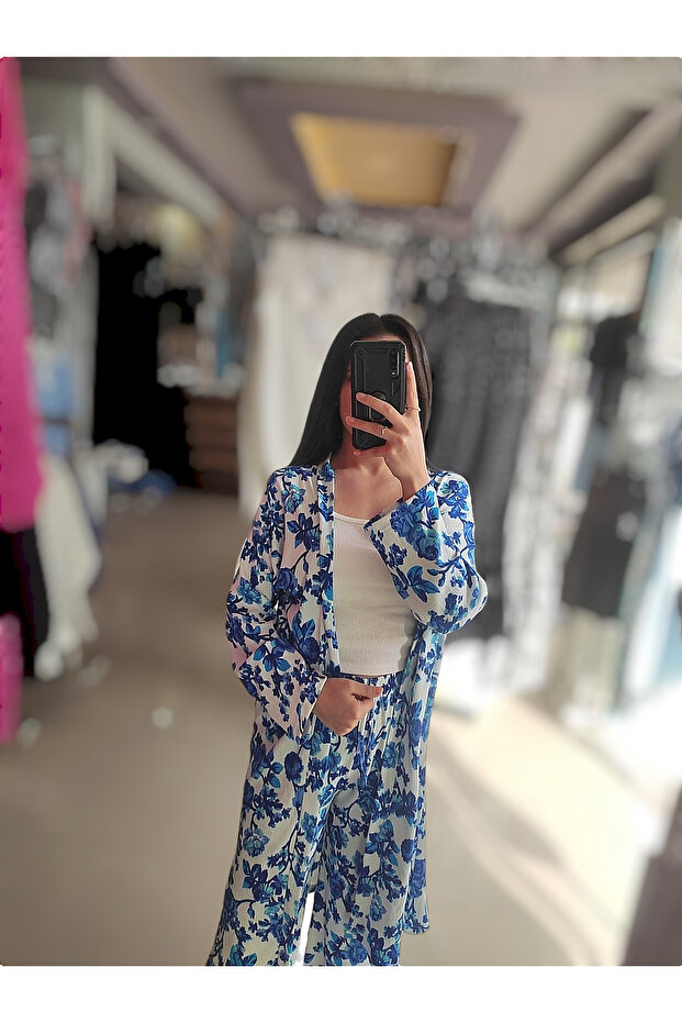 Blue Floral Patterned Kimono Set - 2