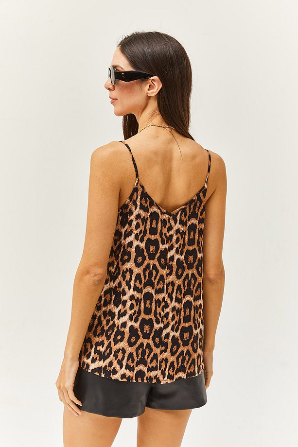 Leopar Desenli Saten Görünümlü Dantelli Bluz (Ayarlanılabilir Askı) - 2