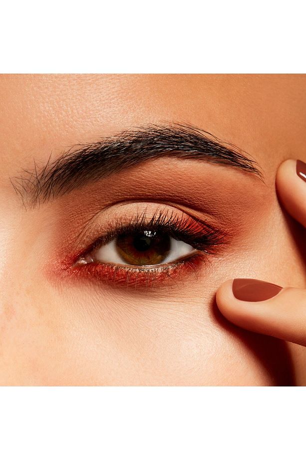 Yüksek Pigmentli Göz Farı - Eye Shadow Soft Brown 1.5 G - 6
