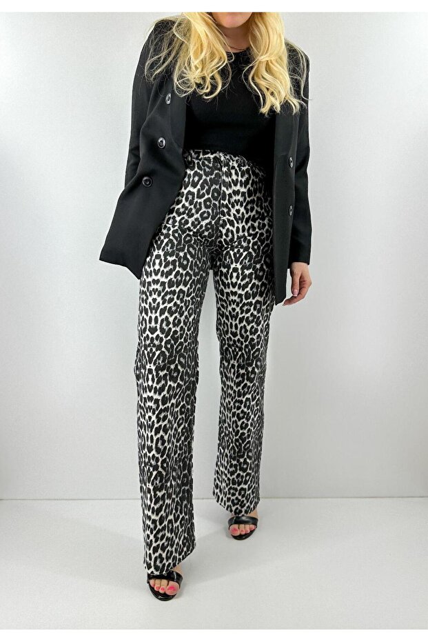 بنطال جينز بالازو بنقشة الفهد - 3