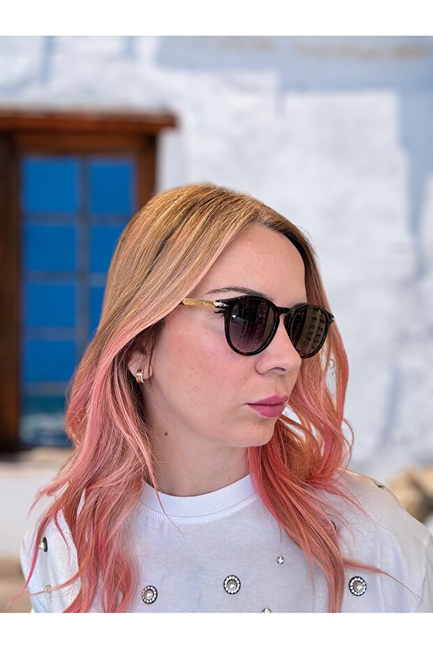 8519 C3 49 نظارة شمسية سوداء