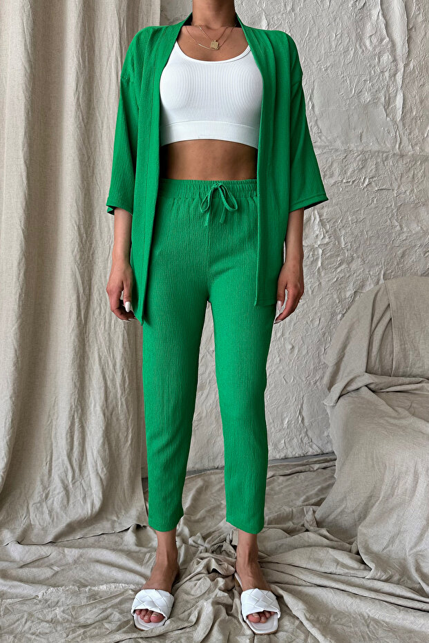 Grünes Kimono-Oberteil und Karottenhosen-Set für Damen - 3