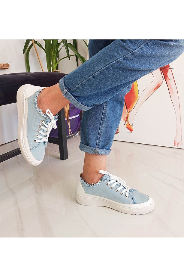 Mavi Renk Bağcıklı Düz Taban Kadın Kot Sneakers - 4