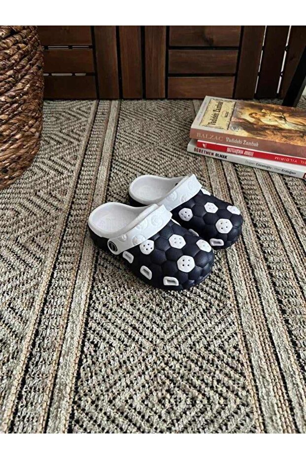 Boys' Closed Front Garden Pool Daily Sandals Slippers
