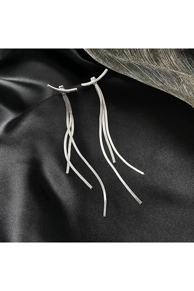 Uzun Sallantılı Modern Küpe