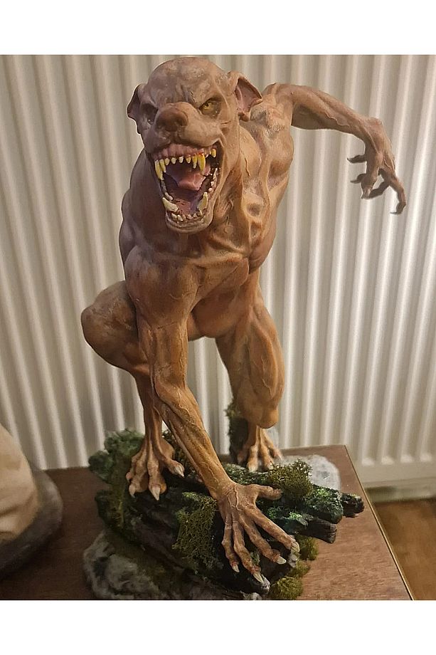 Harry Potter Profesör Lupin Kurtadam Formu Remus Lupin Kurtadam Boyalı Figür 40 CM (DEV BOY) - 1