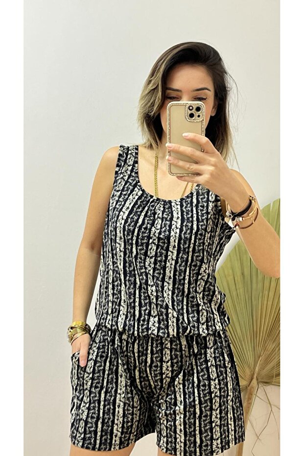 WOMEN'S SHORTS AND STRAP JUMPSUIT
