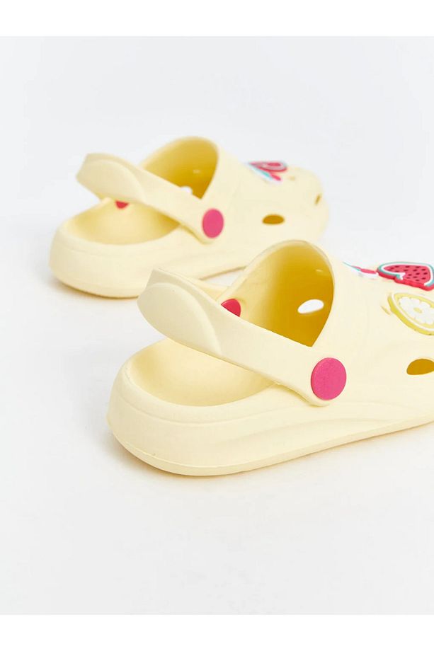 LCW STEPS Baskılı Kız Çocuk Plaj Sandaleti - 4
