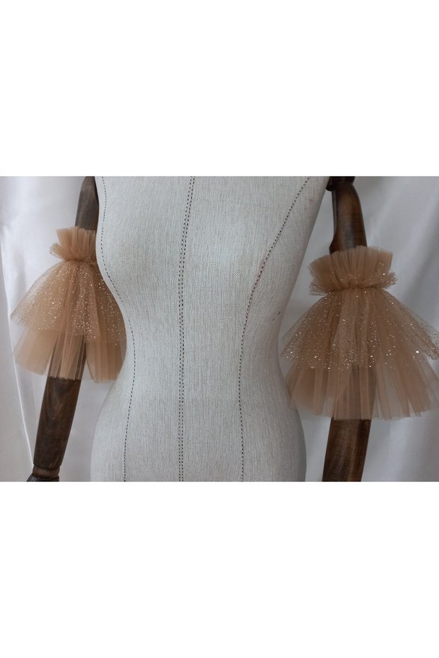 Alka shimmering Tulle armband in nude color