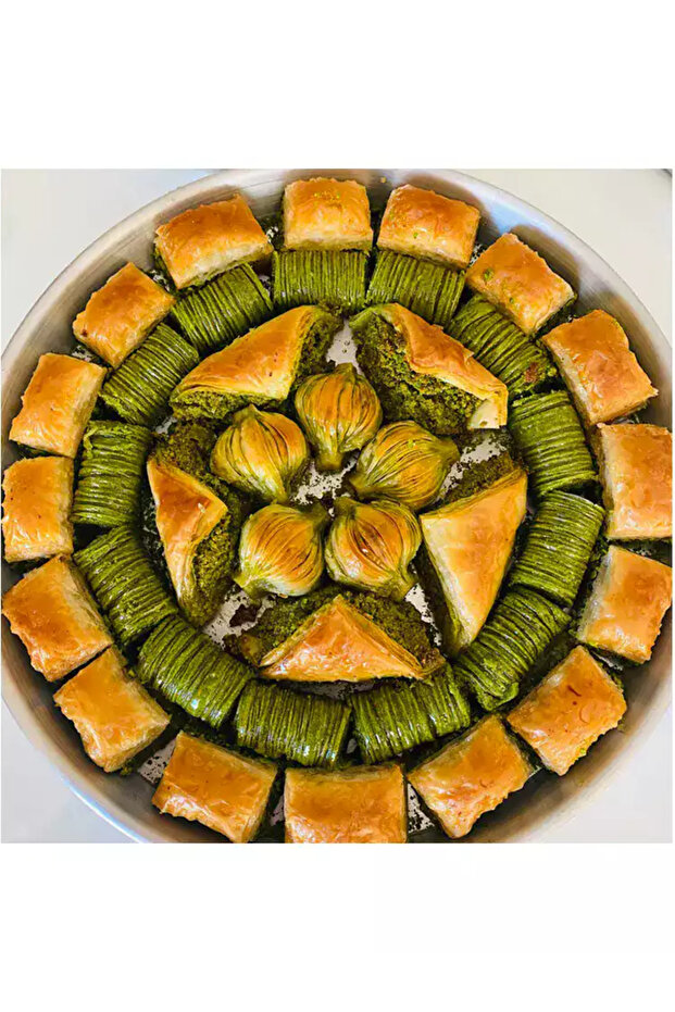 Özel Karışık Baklava 1700 Gr Tepsili (Tepsi Ücreti Dahil) - 1