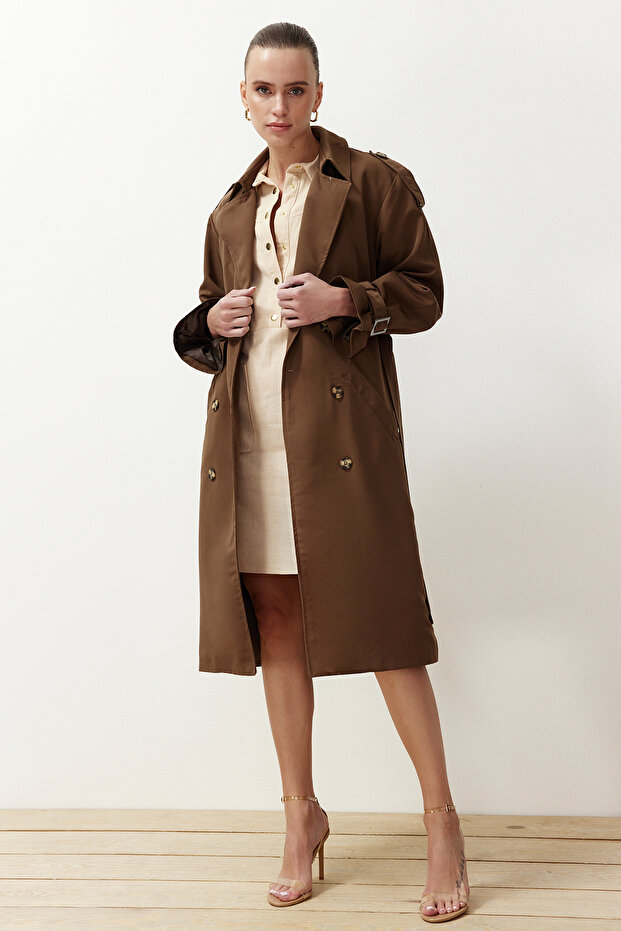 Kahverengi Oversize Kuşaklı Trençkot TWOSS21TR0005 - 6