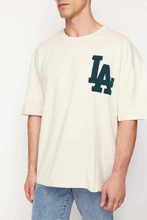 Taş Oversize Süzene Şehir Nakışlı %100 Pamuklu T-Shirt TMNSS22TS2268 - 5
