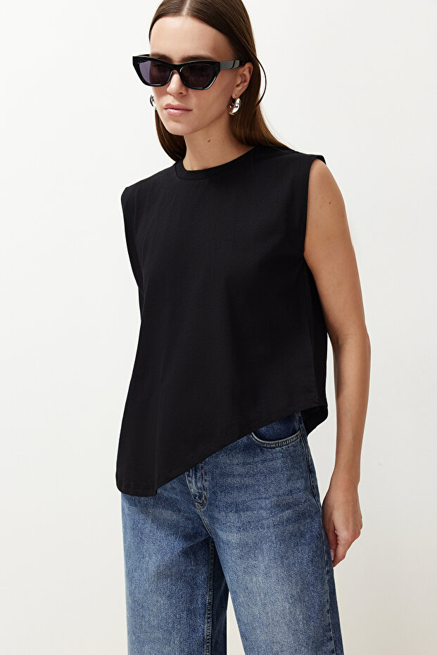 Siyah More Sustainable %100 Pamuk Etek Ucu Asimetrik Bisiklet Yaka Örme T-Shirt TWOSS24TS00156 - 1