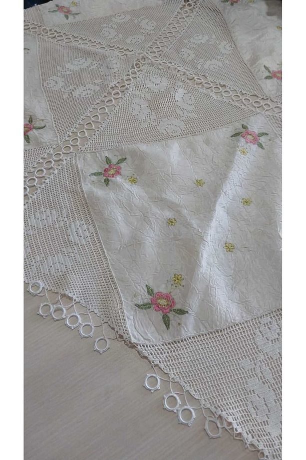 El Örgüsü Masa Örtüsü/ Salon Örtüsü/ Salon Masa Örtüsü/ El İşlemesi Dantel - 2