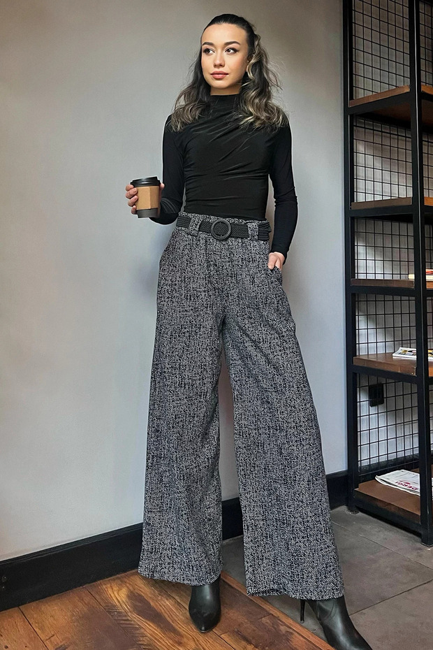 Black Women's Winter Snowflake Patterned Pleat Detailed Belted Palazzo Trousers