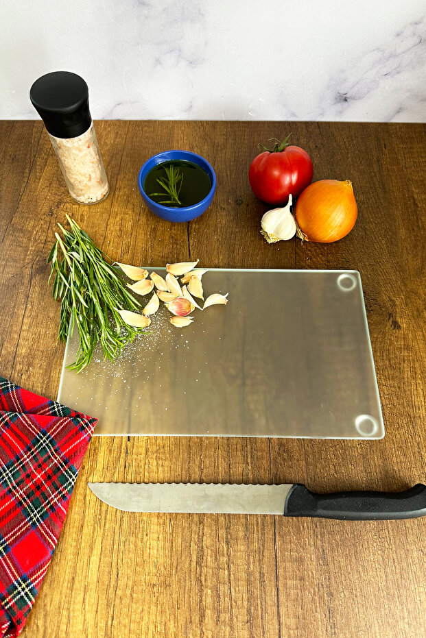 Glass Cutting Plate - Glass Cutting Board| Satina Glass| 17cm x 29cm