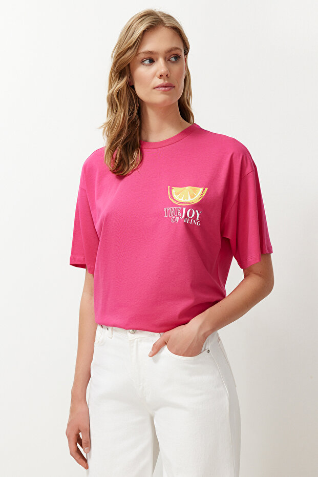 Fuşya Pembe %100 Kalın Pamuklu Sırt ve Ön Baskılı Oversize/Rahat Kesim Örme T-Shirt TWOSS24TS00233 - 2
