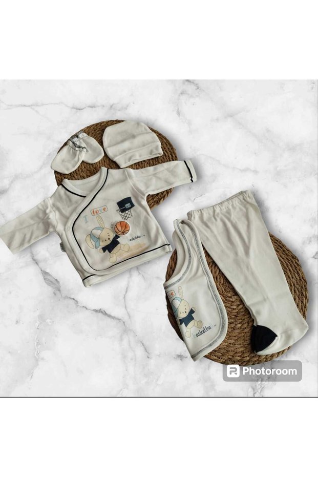 5-Piece Newborn Baby Boy Hospital Exit Set with Basketball Emblem