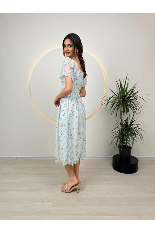 Çicek Desenli Elbise - 3