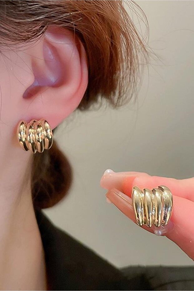 Women's Special Design 1.5 cm Earrings