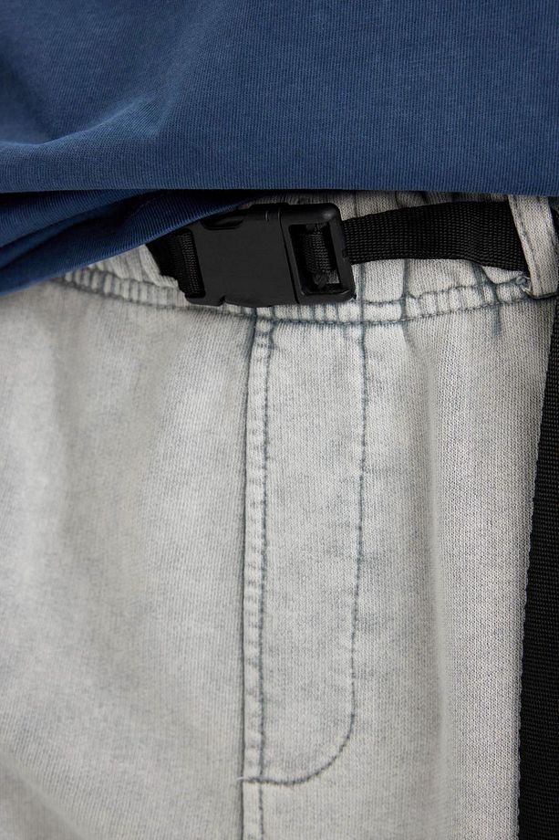 Oversize Geniş Kalıp Yıkamalı Soluk Efektli Cepli Düz Paça Şort B8797ax24sm - 7
