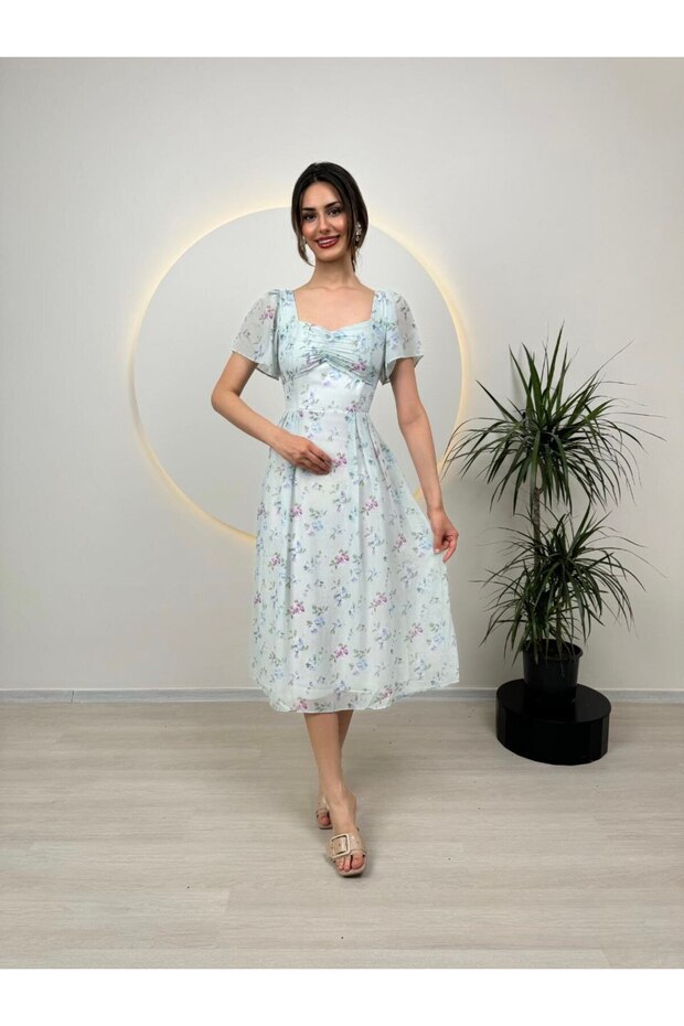 Çicek Desenli Elbise - 1