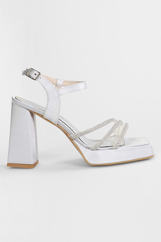 Női Merdia ezüst szatén kő platformos sarkú cipő - 5