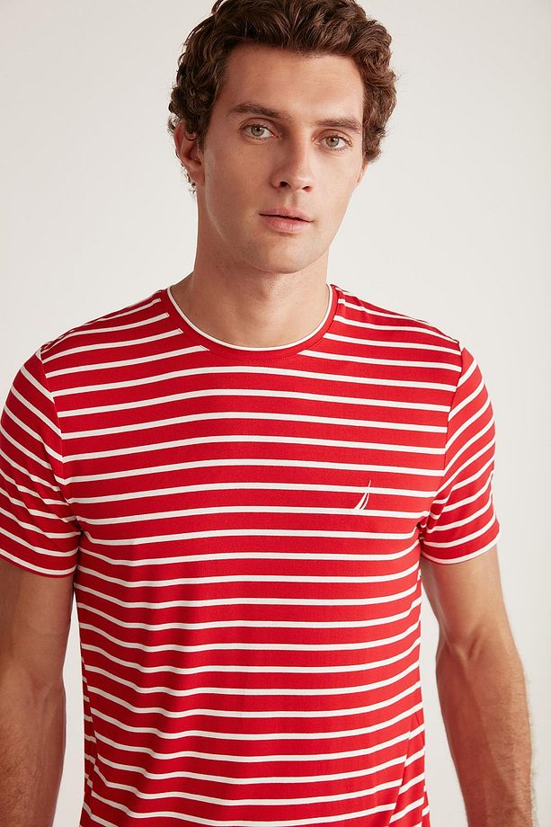 Tişört ve şort pijama takımı - 3