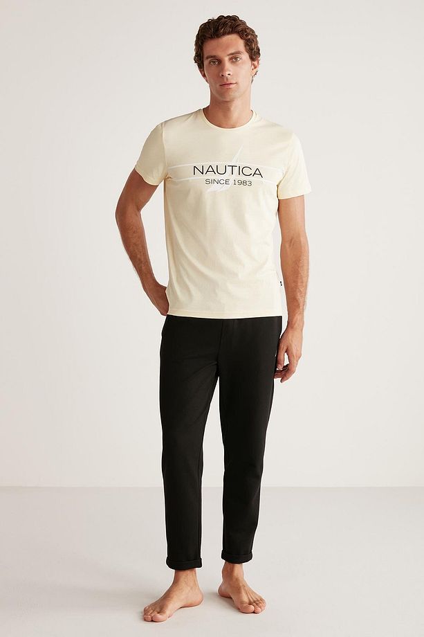 Yumuşak dokulu pijama takımı - 1