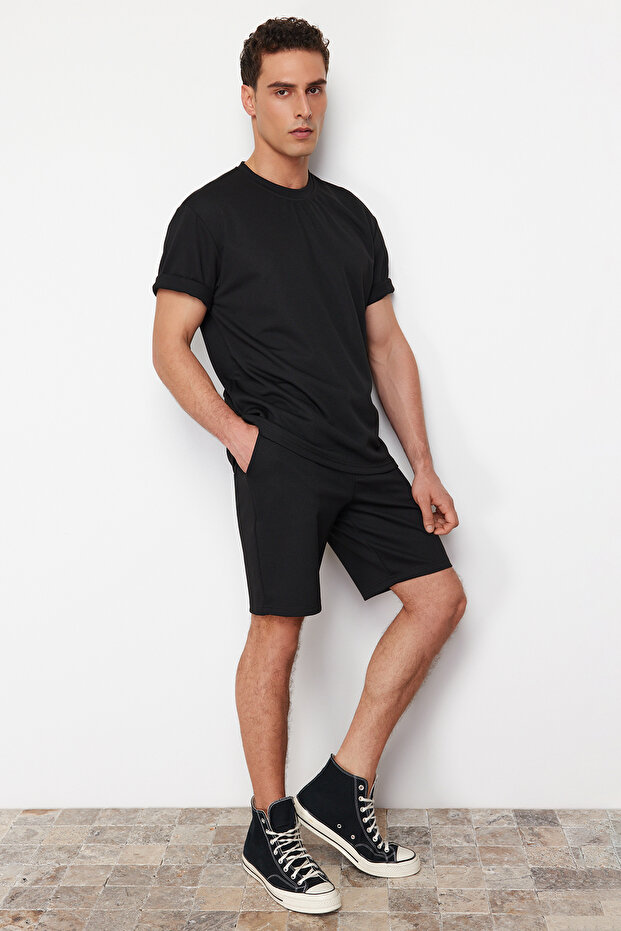Siyah Regular/Normal Kesim Şort & Bermuda TMNSS24SR00069 - 2