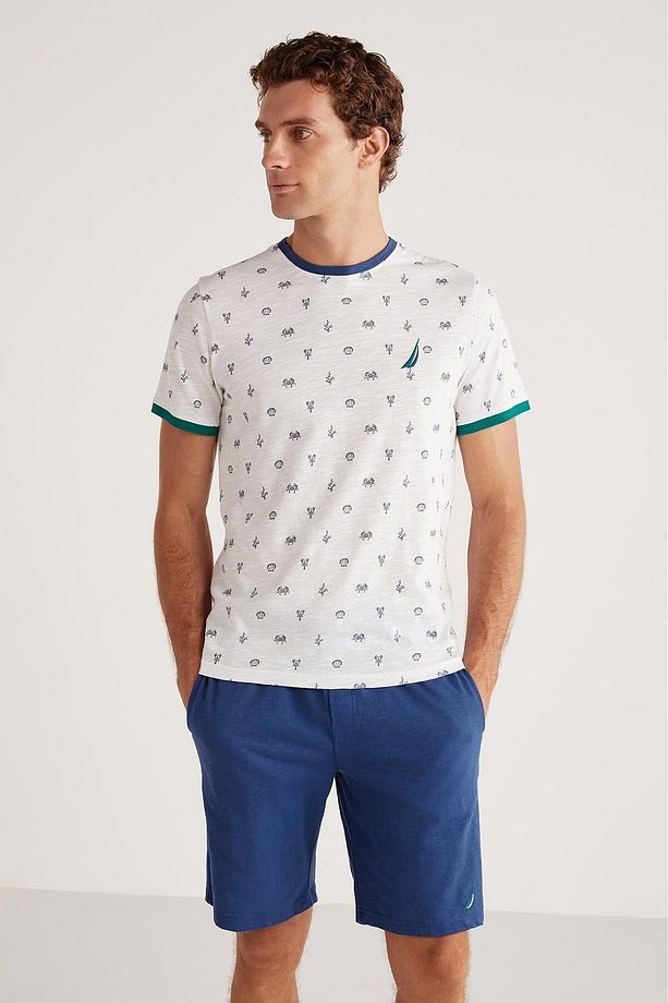 Tişört ve şort pijama takımı - 2