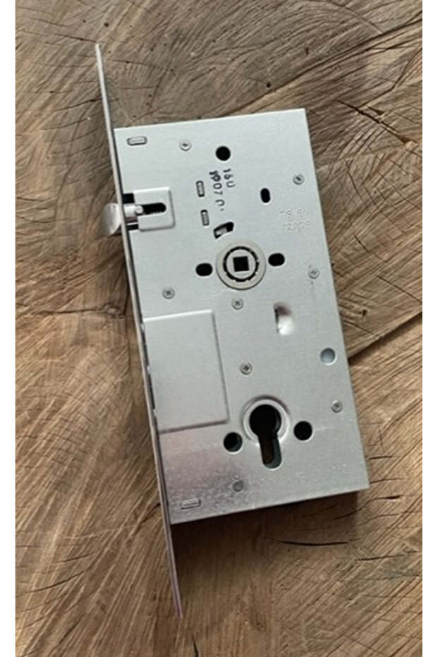 ÇELİK KAPI KİLİDİ 252-R-SN MONOBLOK SİLİNDİRLİ KİLİT ÇELİK KAPI KİLİDİ - 1