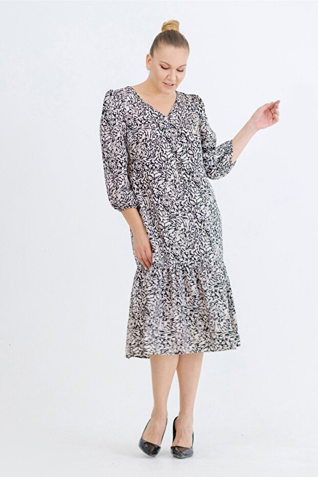 V Yaka Zebra Desen Büyük Beden Elbise - 1