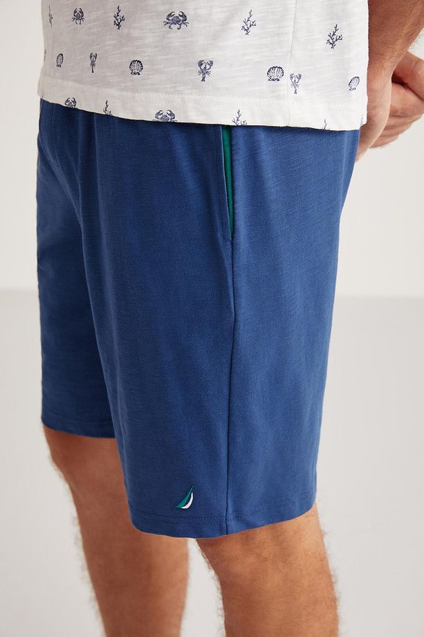 Tişört ve şort pijama takımı - 3