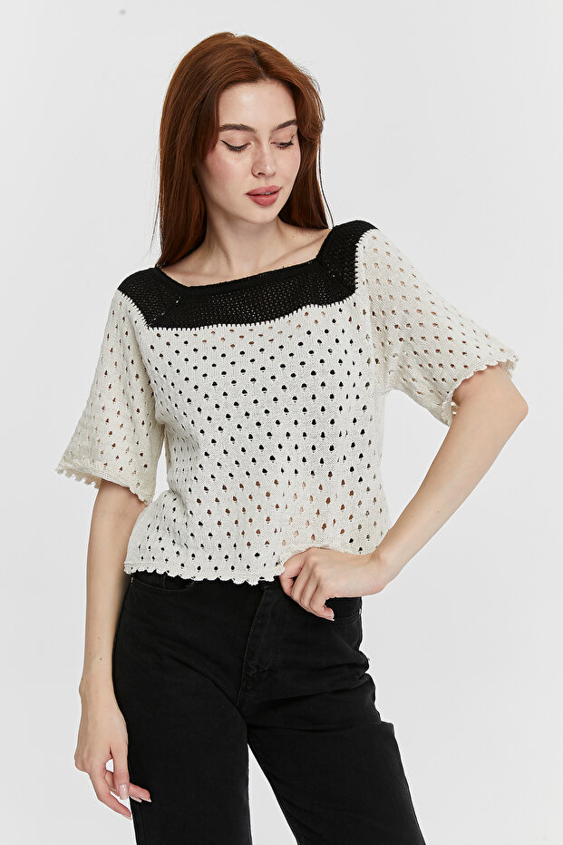 Women's Ecru Openwork Knitted Blouse