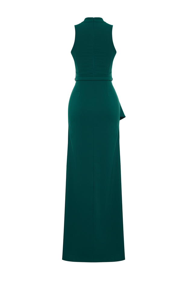 Smaragdově zelené poskakované dlouhé elegantní večerní šaty s páskem TPRSS24AE00146 - 8