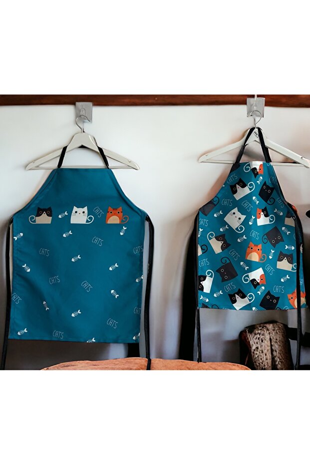 Mother and Child Matching Set of 2: Stain Resistant Cute Cat Kitchen Apron