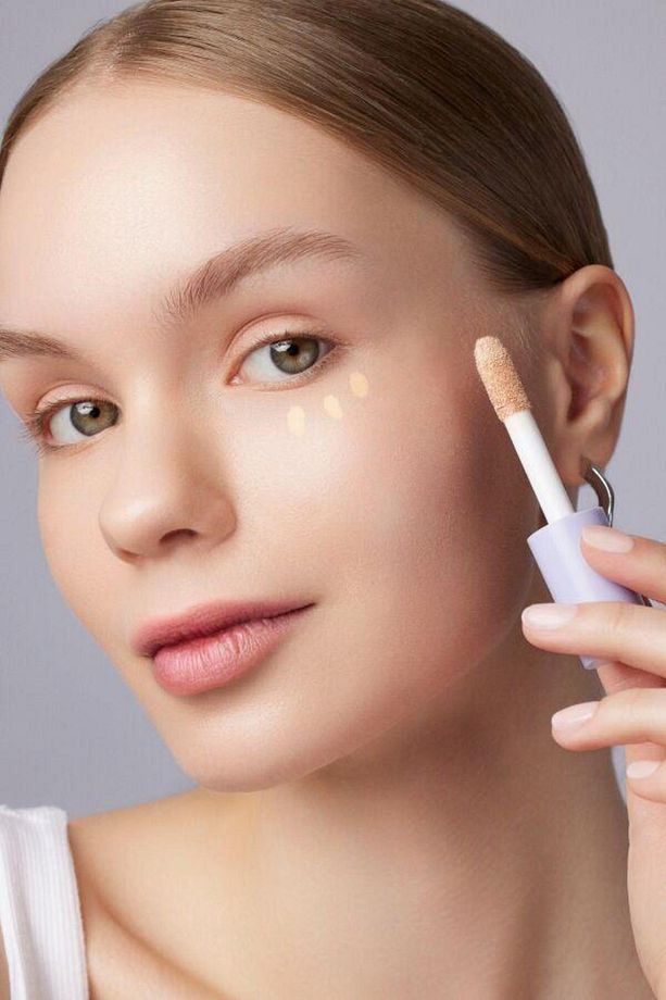EYE CREAM HYDRATİNG SATİN LONG LASTİNG CONCEALER -UNDER EYE CONCEALER 63 MİLKSHAKE - 3