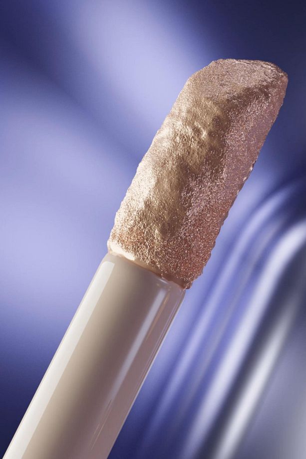 EYE CREAM HYDRATİNG SATİN LONG LASTİNG CONCEALER -UNDER EYE CONCEALER 63 MİLKSHAKE - 4